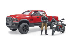 RAM 2500 s motorkou Ducati a řidičem - Bruder 02502