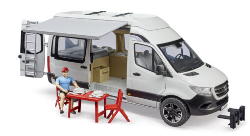 Kempingový MB Sprinter s řidičem a příslušenstvím - Bruder 02672 - Obrázek 2