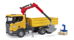 Nákladní auto Scania Super 560R s jeřábem a paletami - Bruder 03551